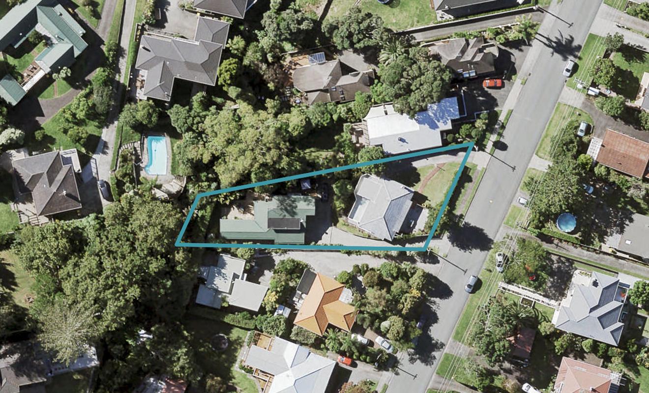 2/28 Sale Street, Cockle Bay, Auckland - Carousel 1