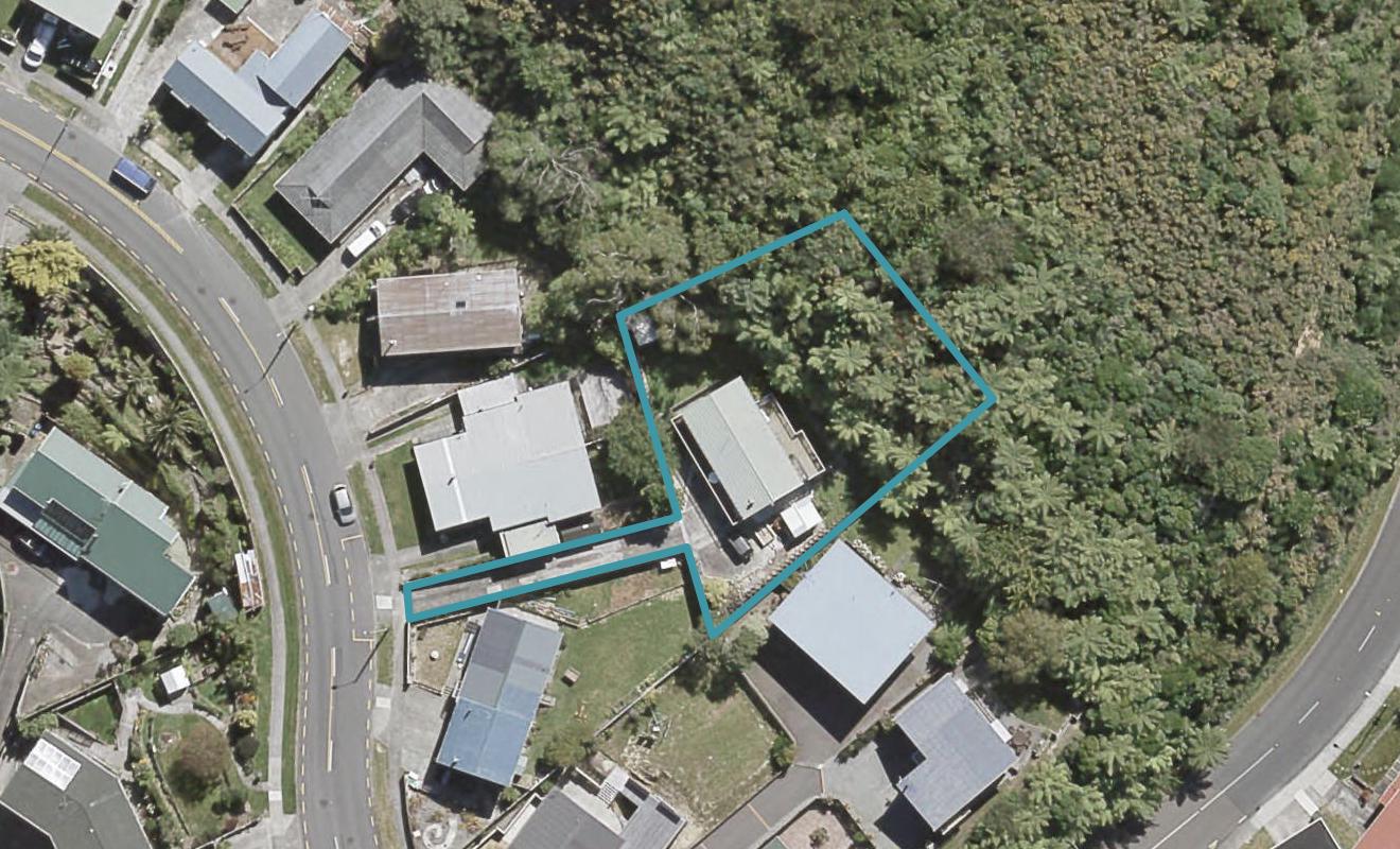 61 Mulberry Street, Maungaraki, Lower Hutt - Carousel 1