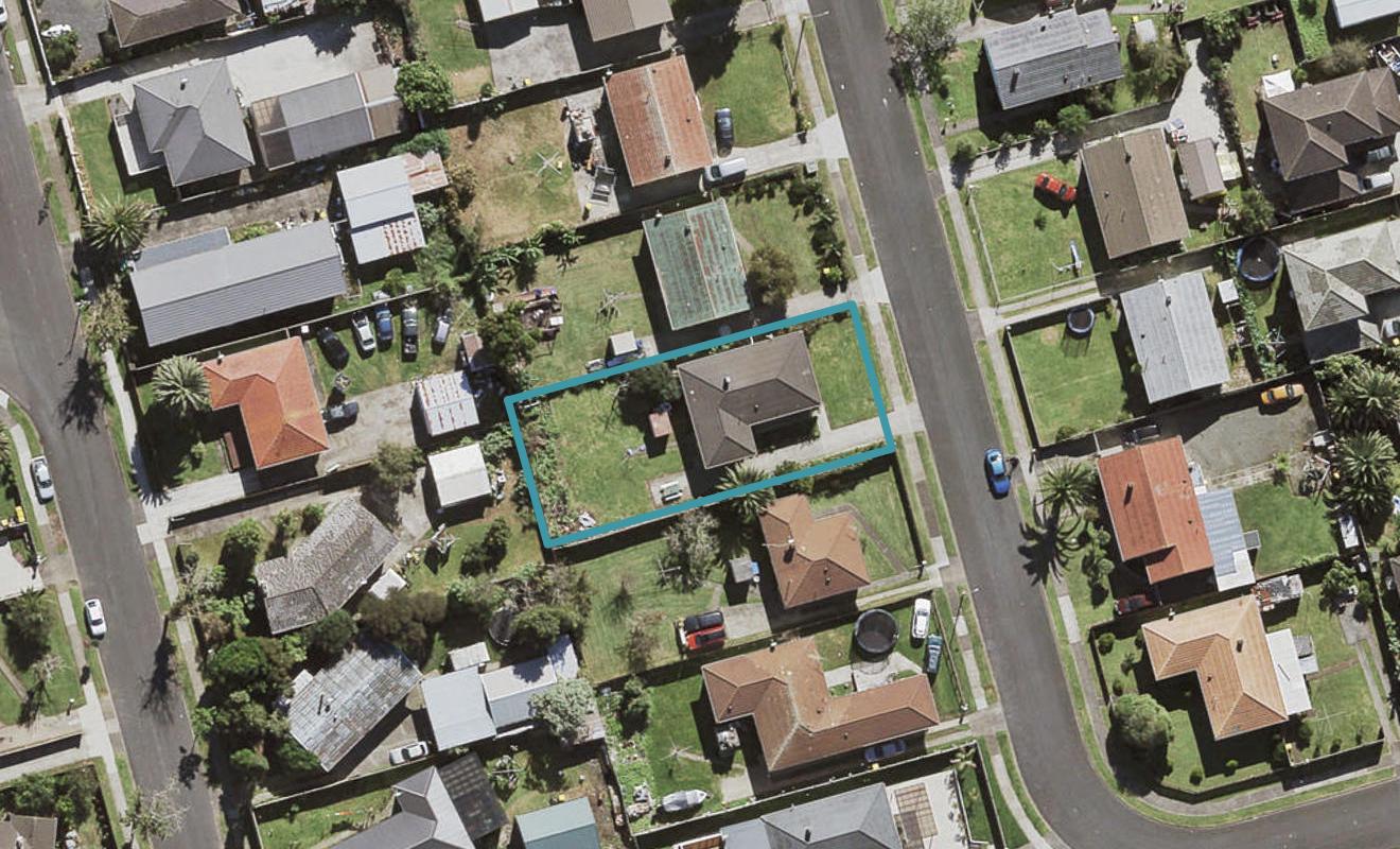 19 Corsair Crescent, Mangere, Auckland - Carousel 1