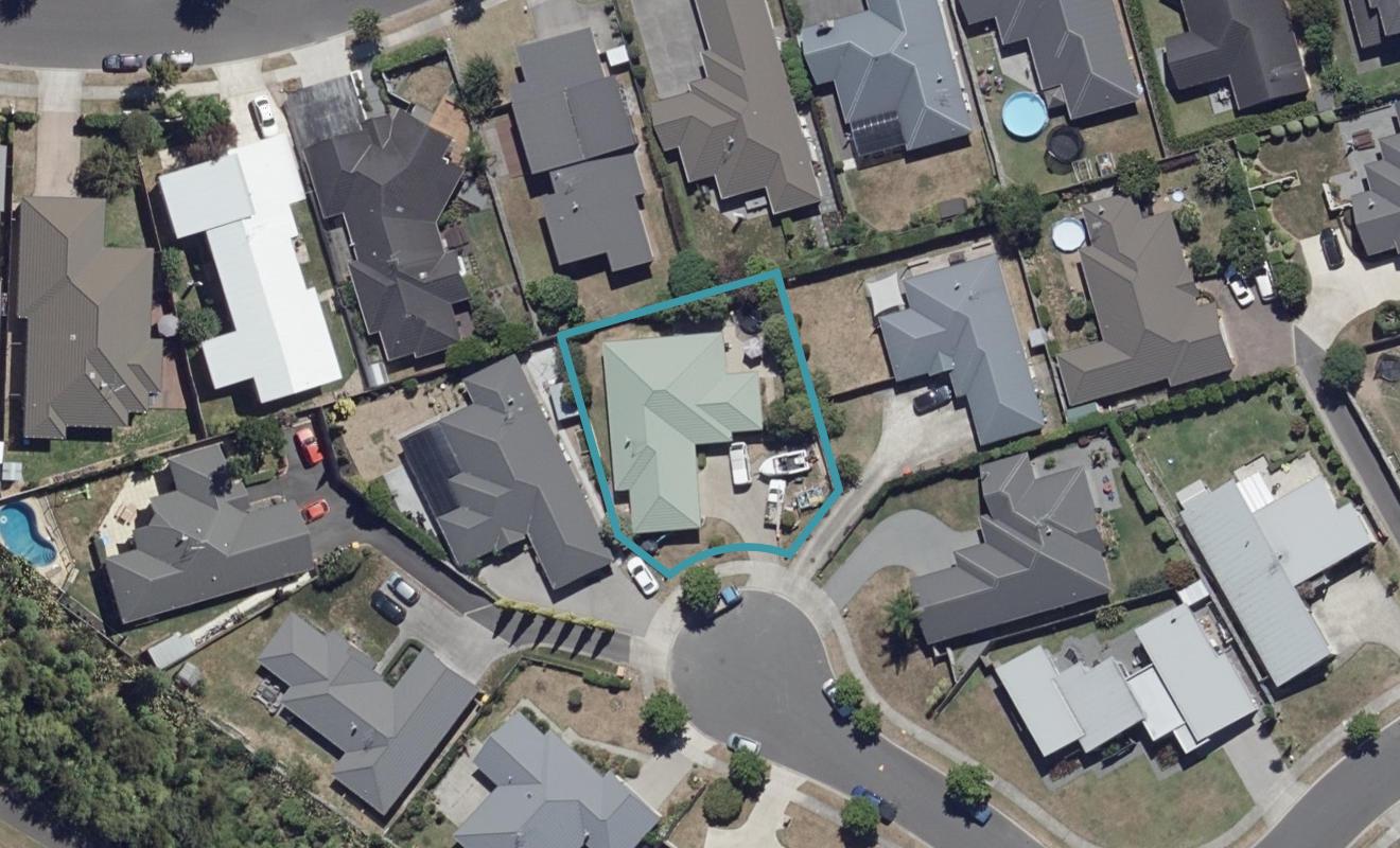 26 Milbrook Place, Chartwell, Hamilton - Carousel 1