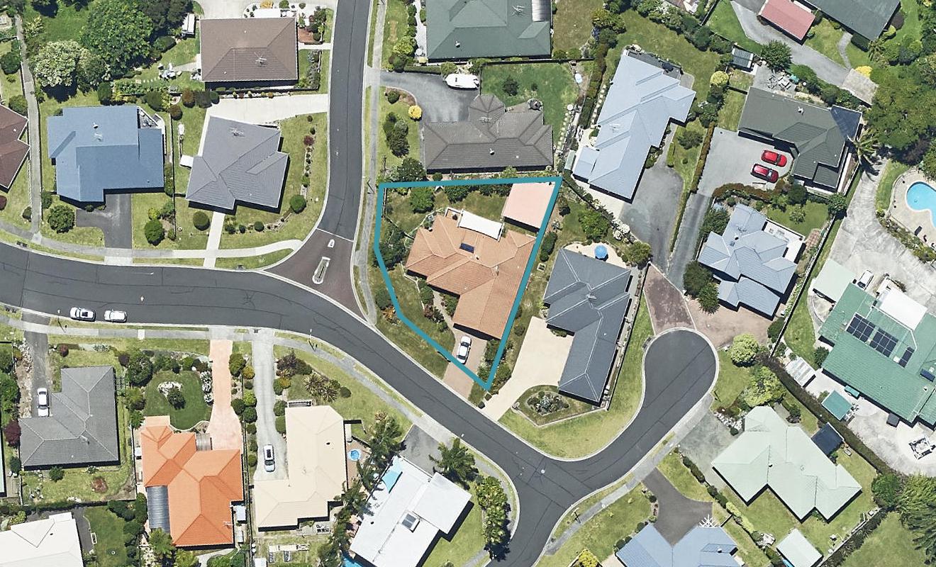 29 Meadowviews Drive, Welcome Bay, Tauranga - Carousel 1