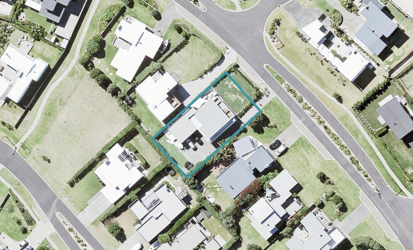 24 Paraoa Crescent, Warkworth - Carousel 1