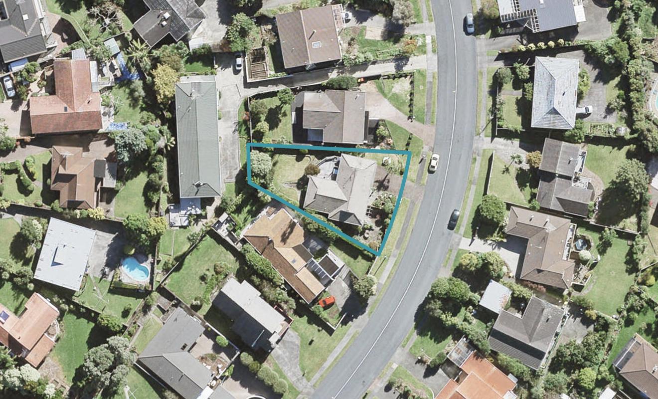 14 Stapleford Crescent, Browns Bay, Auckland - Carousel 1