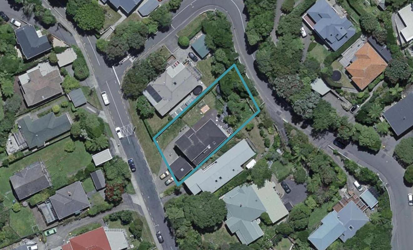 72 Delhi Crescent, Khandallah, Wellington - Carousel 1