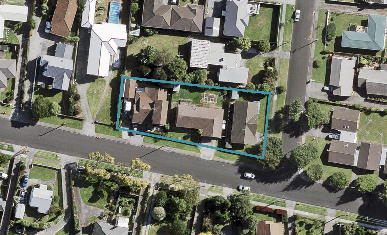 2/19 South Street, Papakura, Auckland - Carousel 1