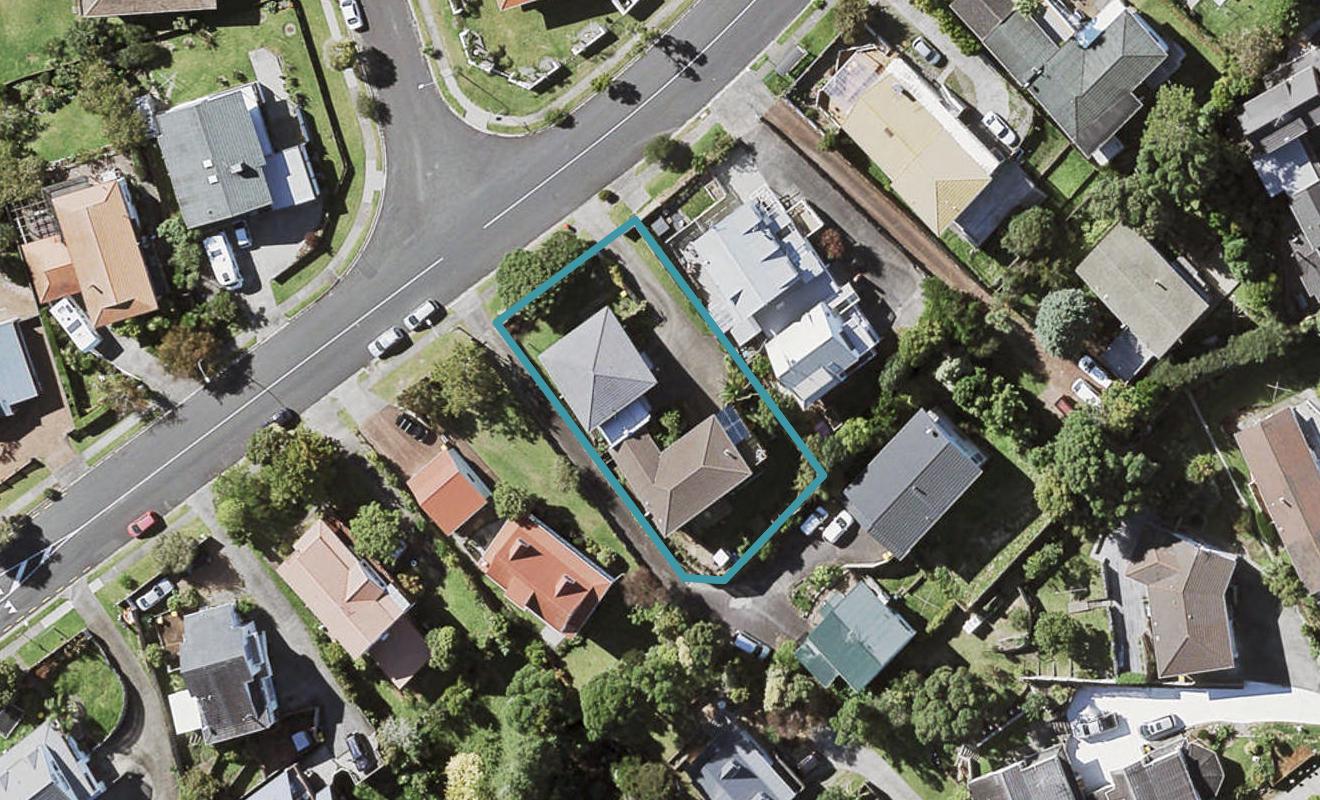 1/153 Oaktree Avenue, Browns Bay, Auckland - Carousel 1