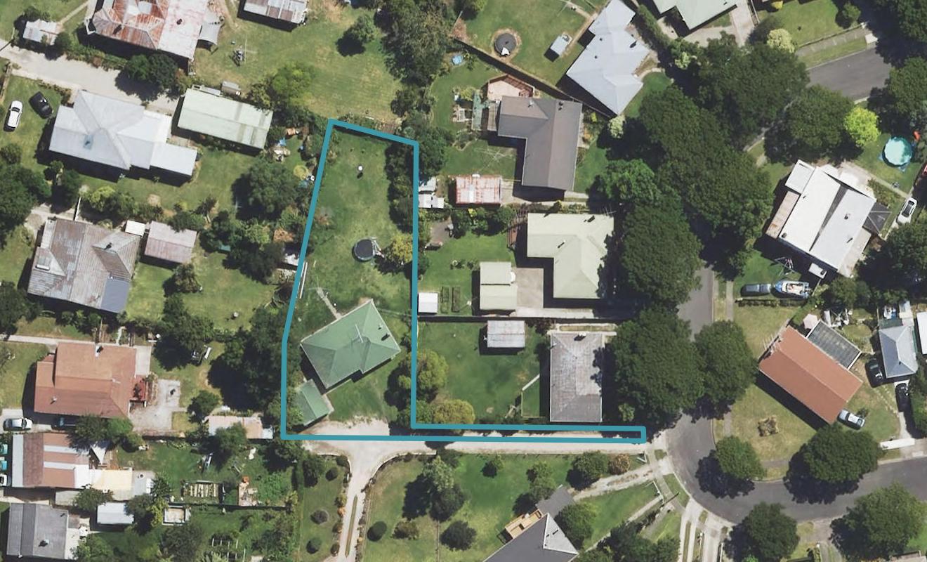 13 Ropata Street, Kaiti, Gisborne - Carousel 1