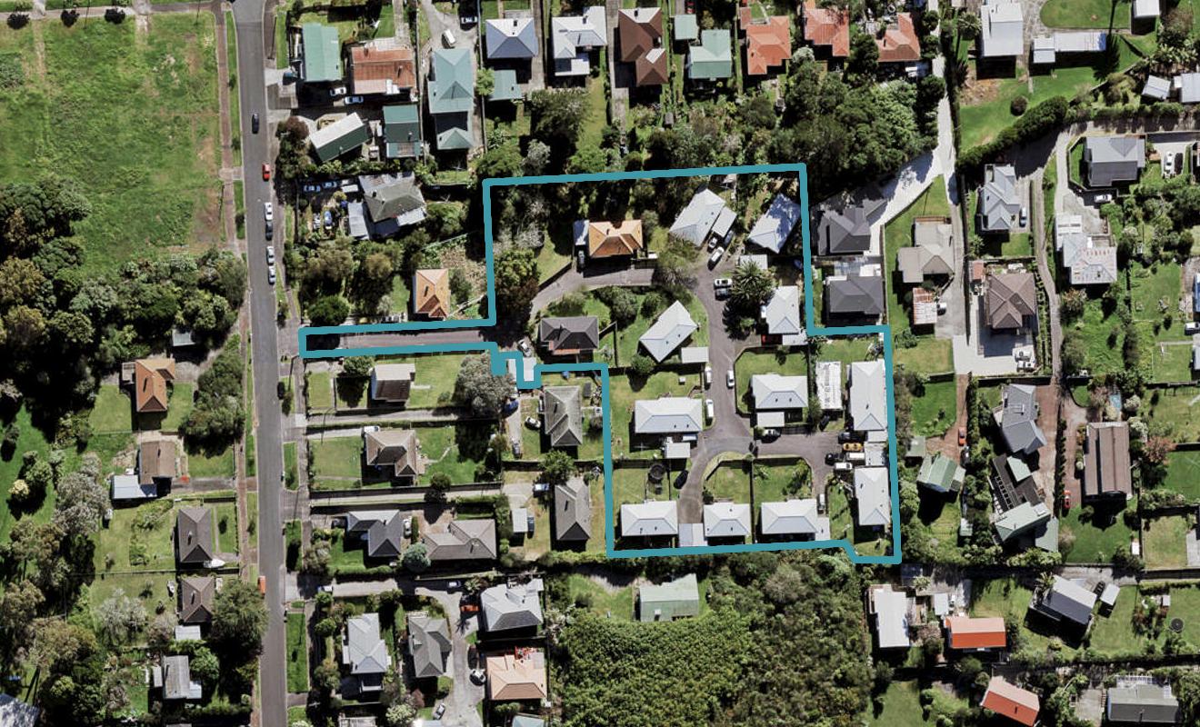 13/8 Hertford Street, Avondale, Auckland - Carousel 1