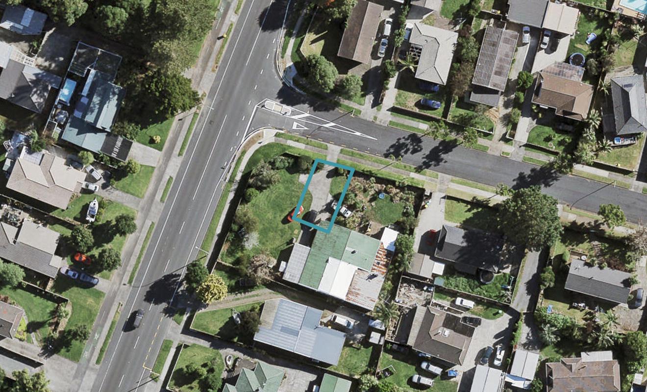 1A Adel Place, Weymouth, Auckland - Carousel 1