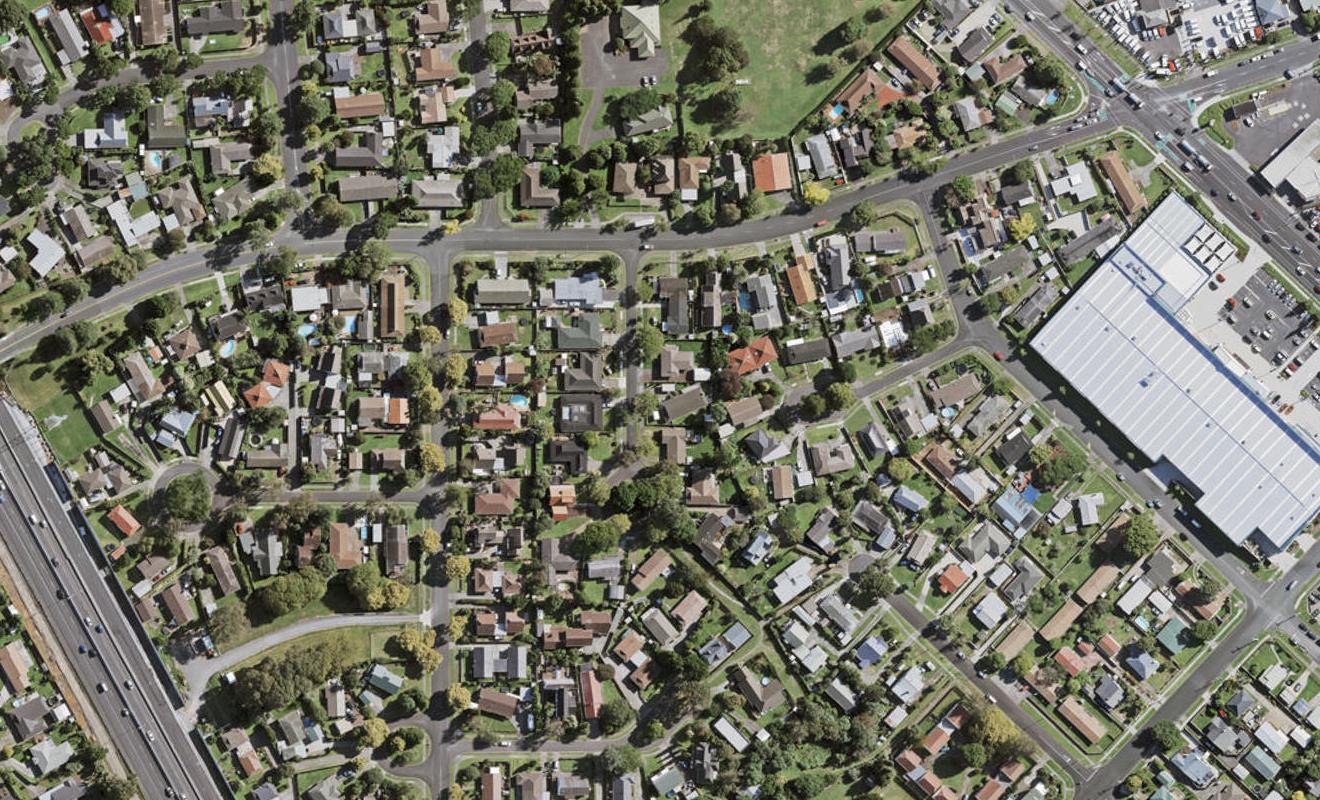 6 Zenith Place, Conifer Grove, Takanini - Carousel 1