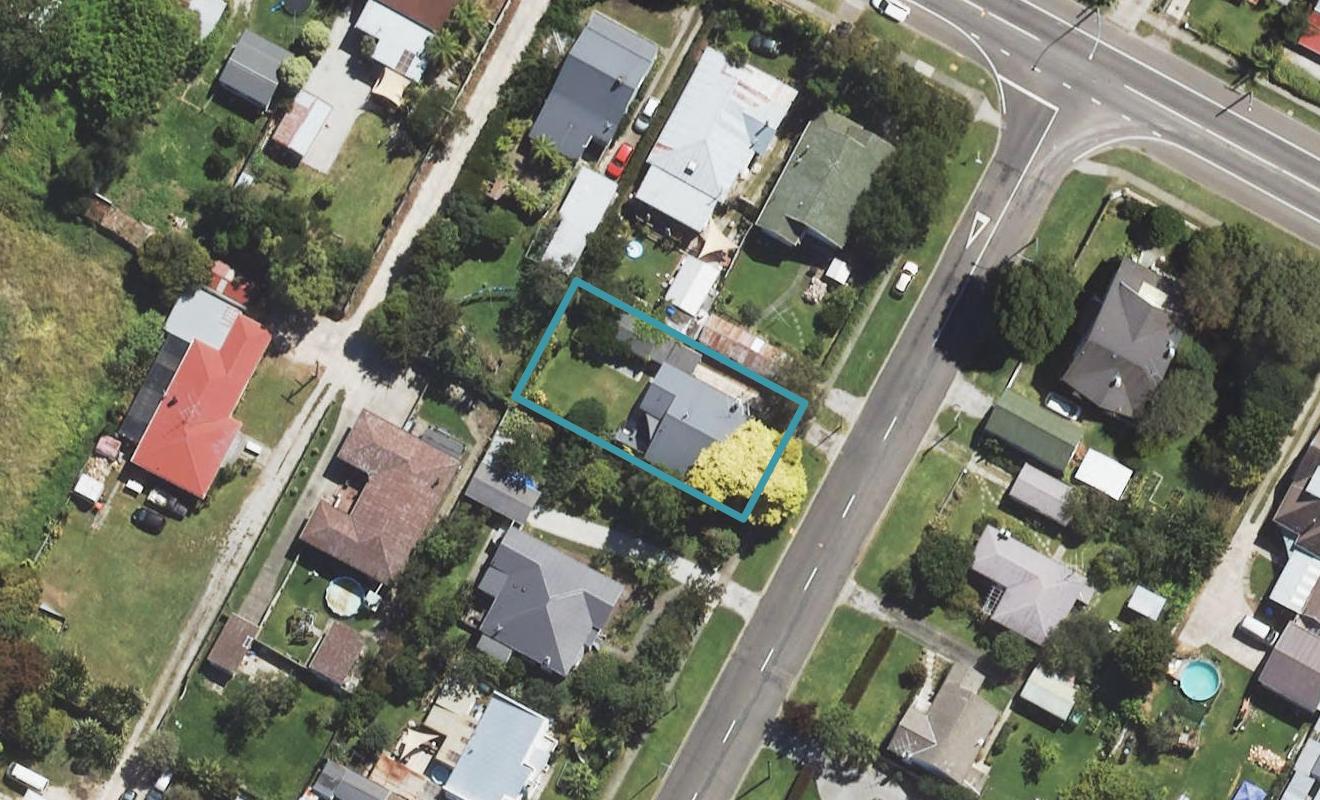 16 Maki Street, Kaiti, Gisborne - Carousel 1