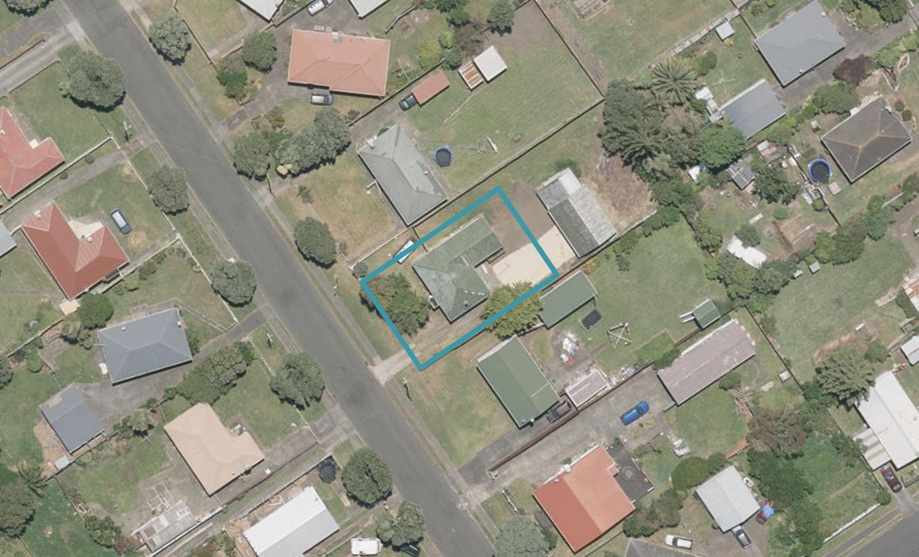 44 Thatcher Street, Castlecliff, Whanganui - Carousel 1