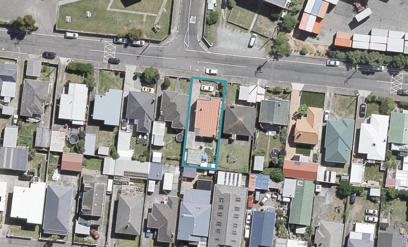 29 East Street, Petone, Lower Hutt - Carousel 1