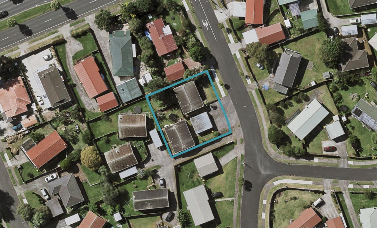 3 Leila Place, Clover Park, Auckland - Carousel 1