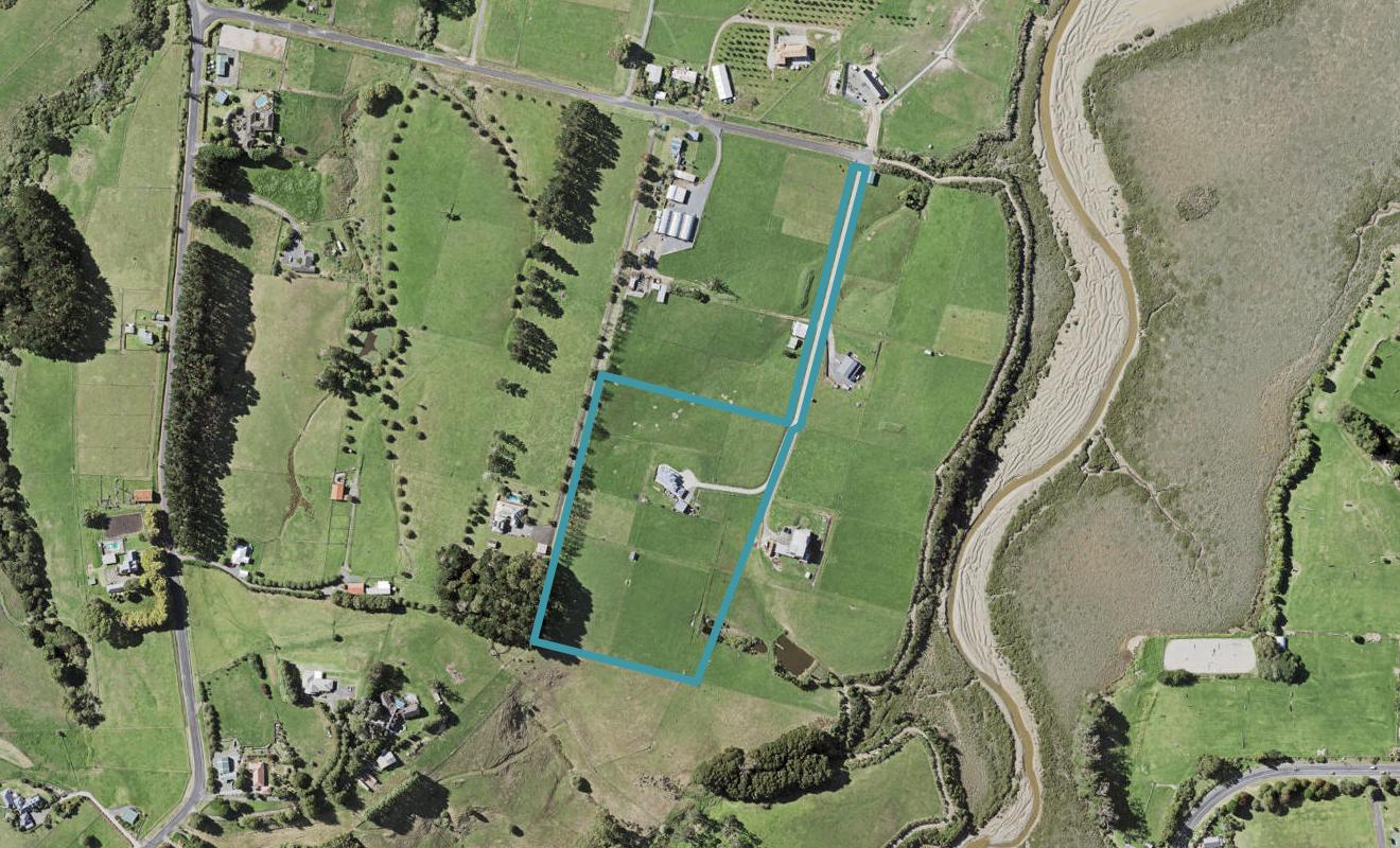 133 Wades Road, Howick - Carousel 1