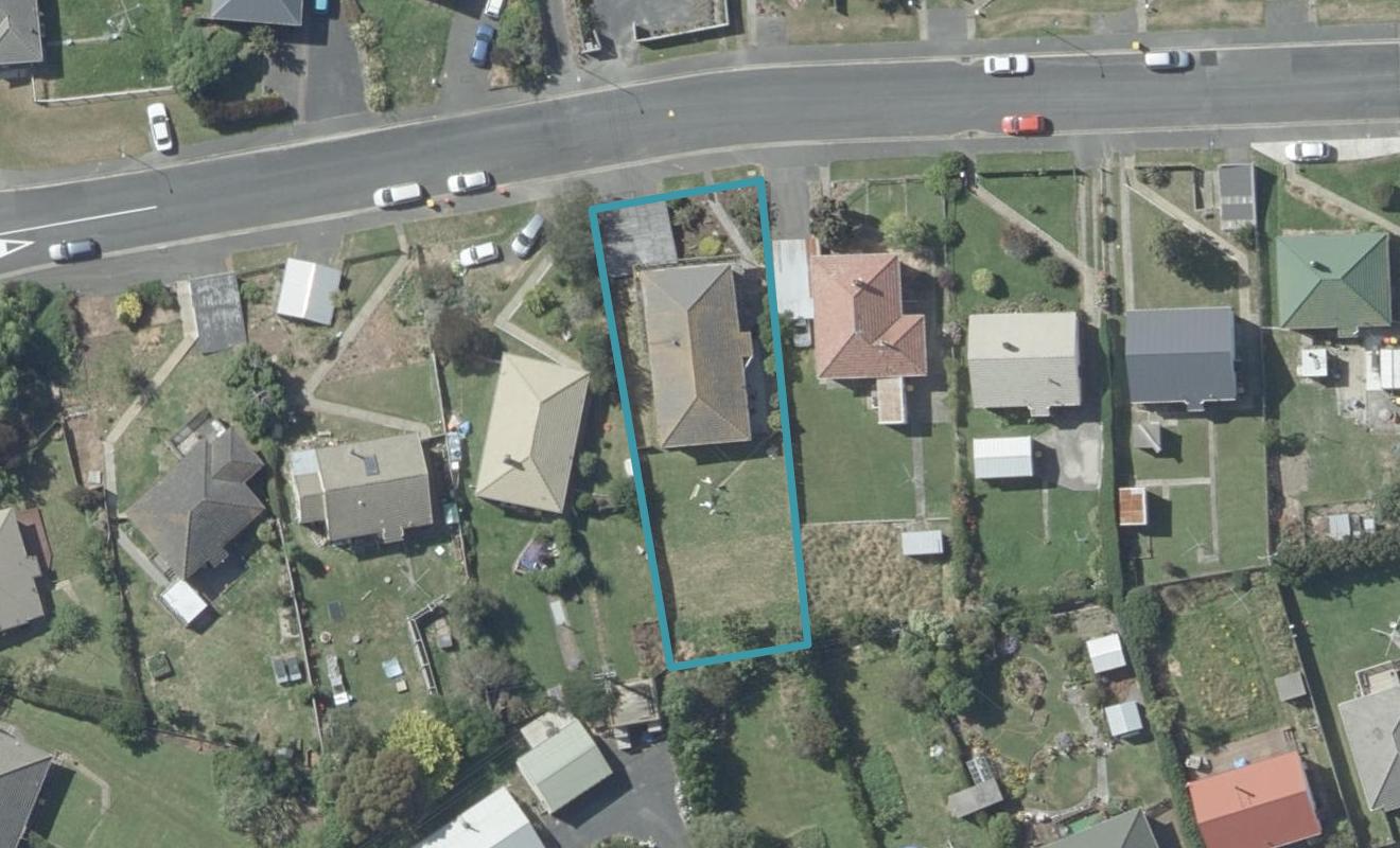 12 Clermiston Avenue, Corstorphine, Dunedin - Carousel 1