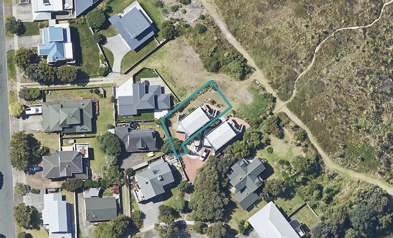 5B Tuhua Place, Bowentown, Katikati - Carousel 1