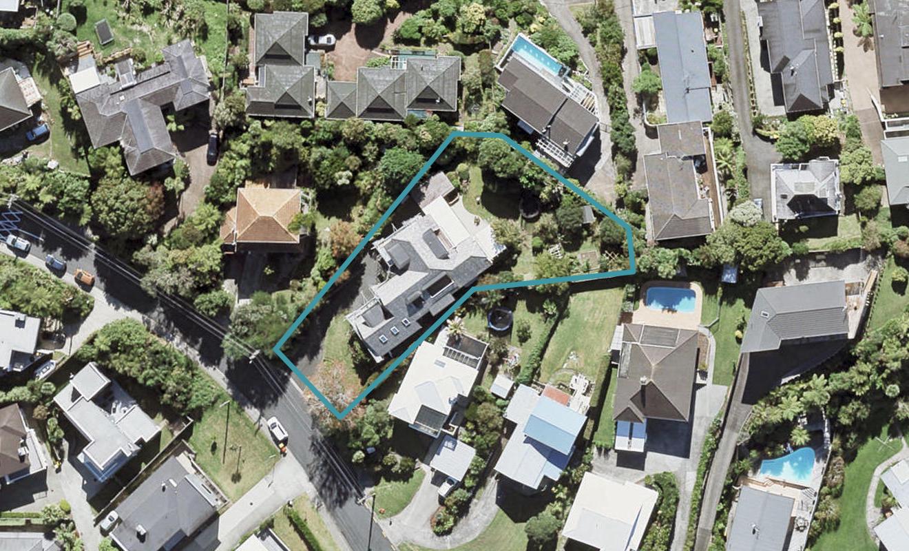 37 Bayview Road, Browns Bay, Auckland - Carousel 1