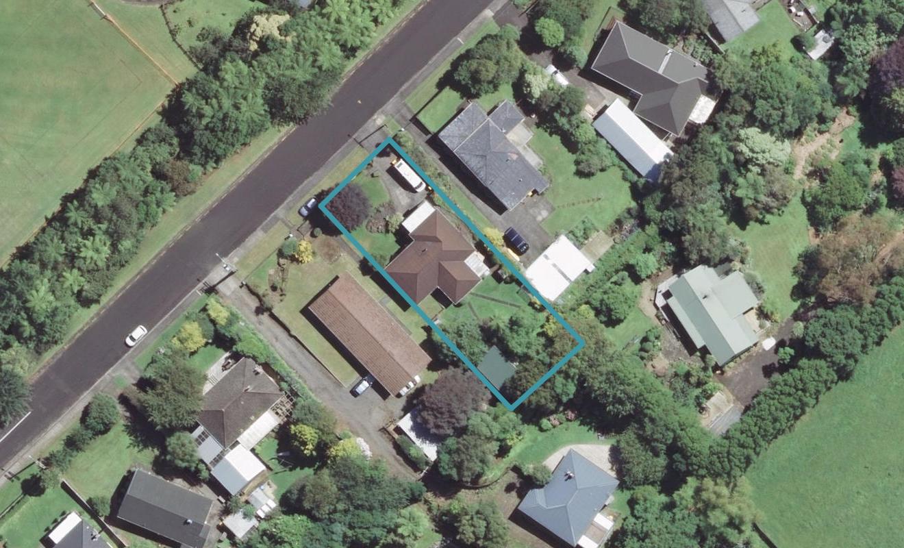 21 Curtis Street, Okato, Okato - Carousel 1