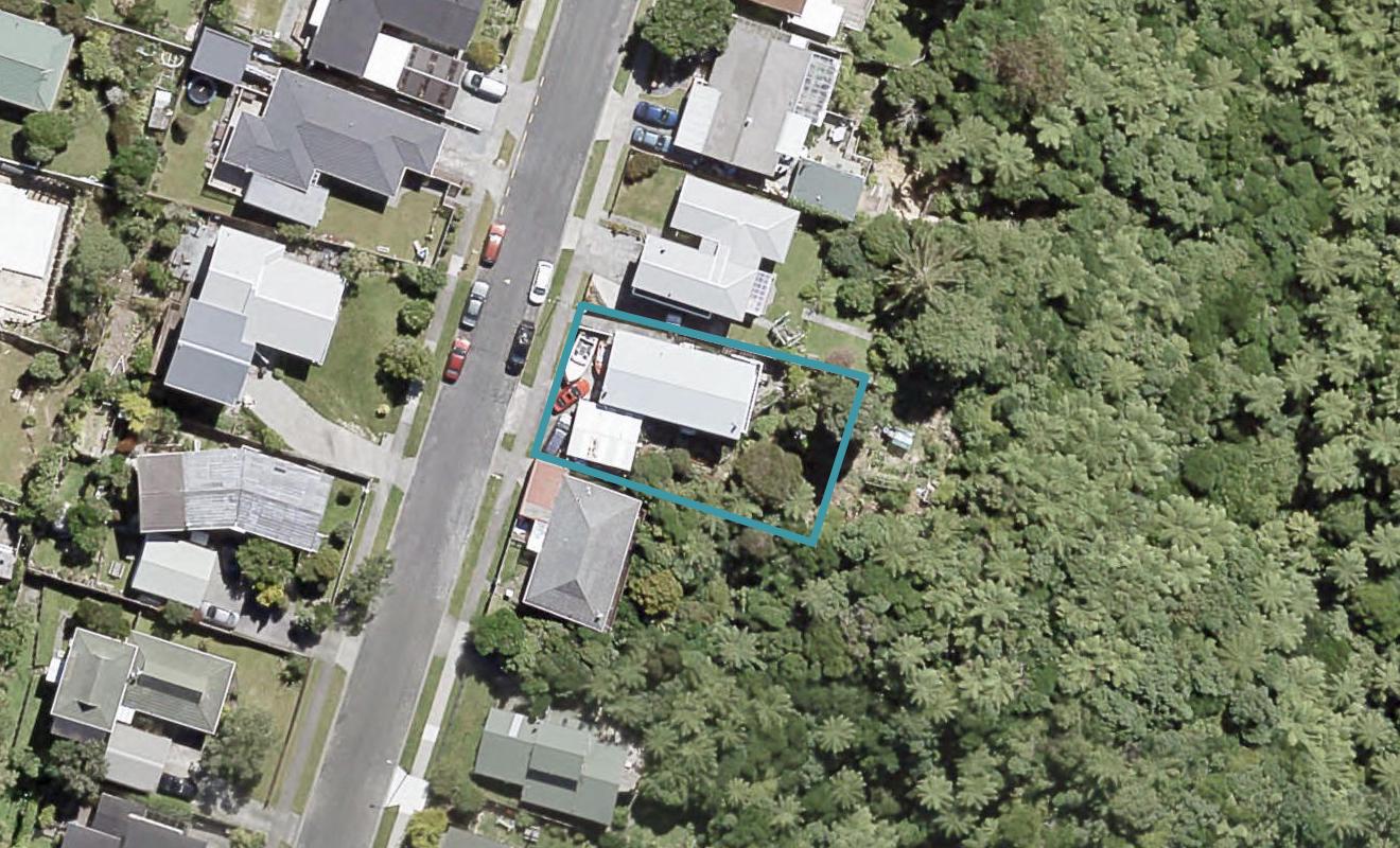 38 Taieri Crescent, Kelson, Lower Hutt - Carousel 1