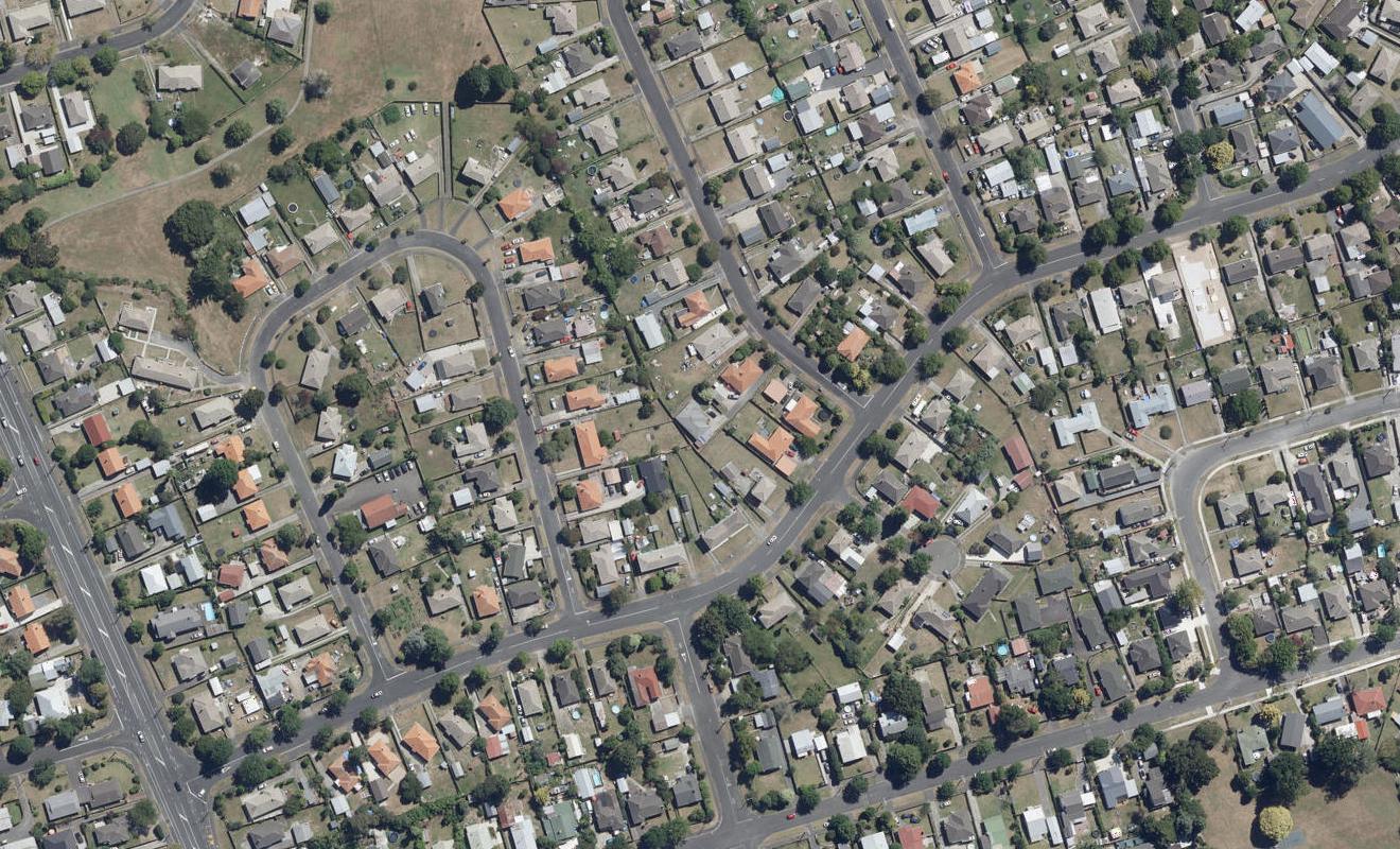 5A Paul Crescent, Fairfield, Hamilton - Carousel 1