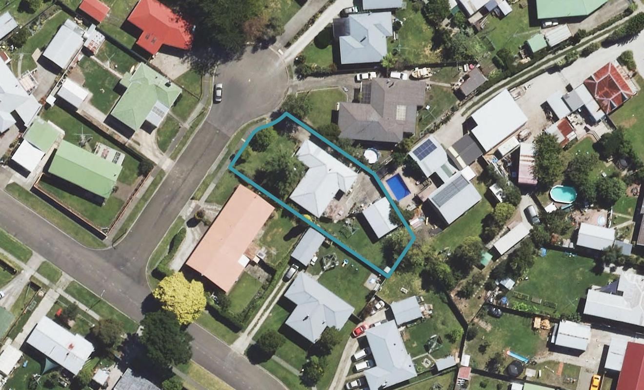 36 Daphne Place, Outer Kaiti, Gisborne - Carousel 1