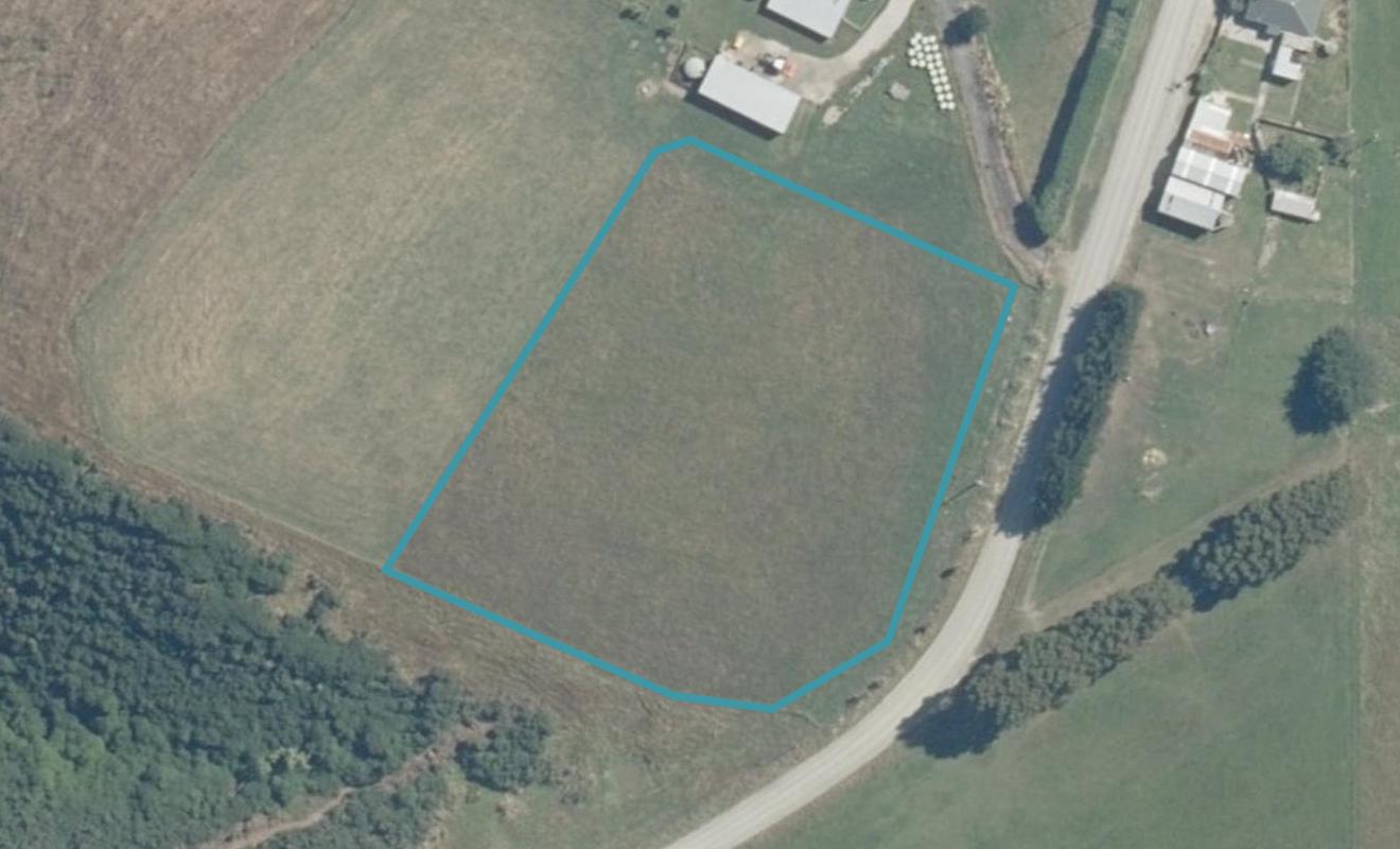 140 Akatore Road, Taieri Beach, Taieri Mouth - Carousel 1