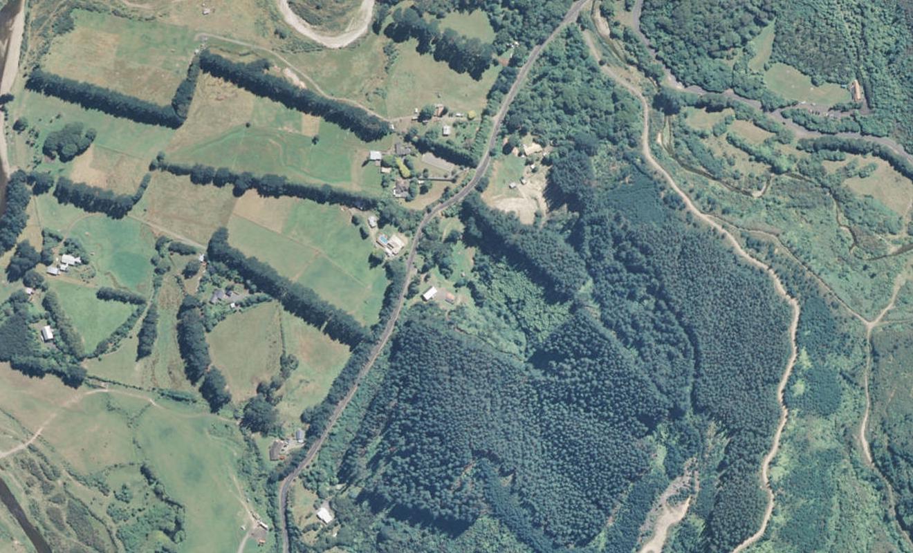 1091 Coast Road, Wainuiomata Coast, Wainuiomata - Carousel 1