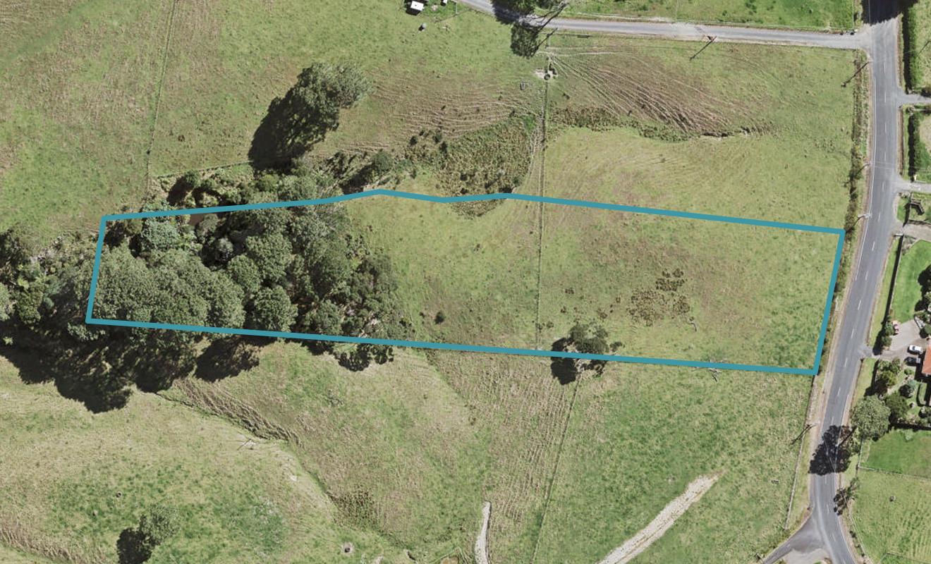 94 Amreins Road, Henderson - Carousel 1