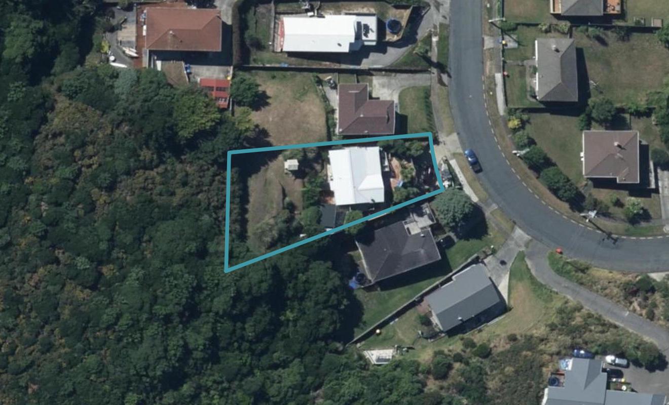89 Tireti Road, Titahi Bay, Porirua - Carousel 1