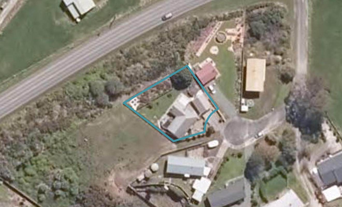 8 Skelton Crescent, Paparoa - Carousel 1