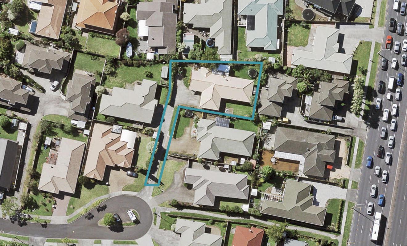 18 Tolben Place, Golflands, Auckland - Carousel 1