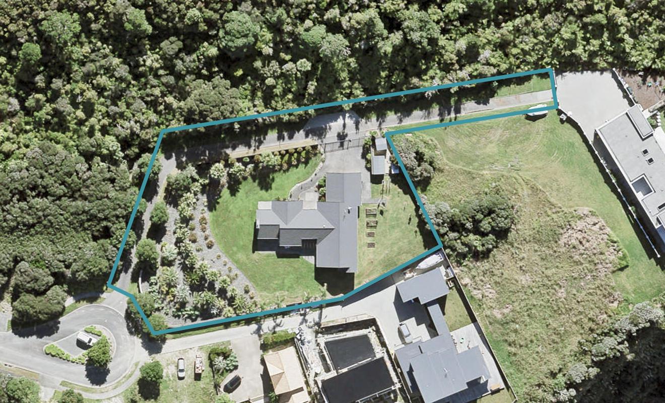 37 Beauvoir Avenue, Matakatia, Whangaparaoa - Carousel 1