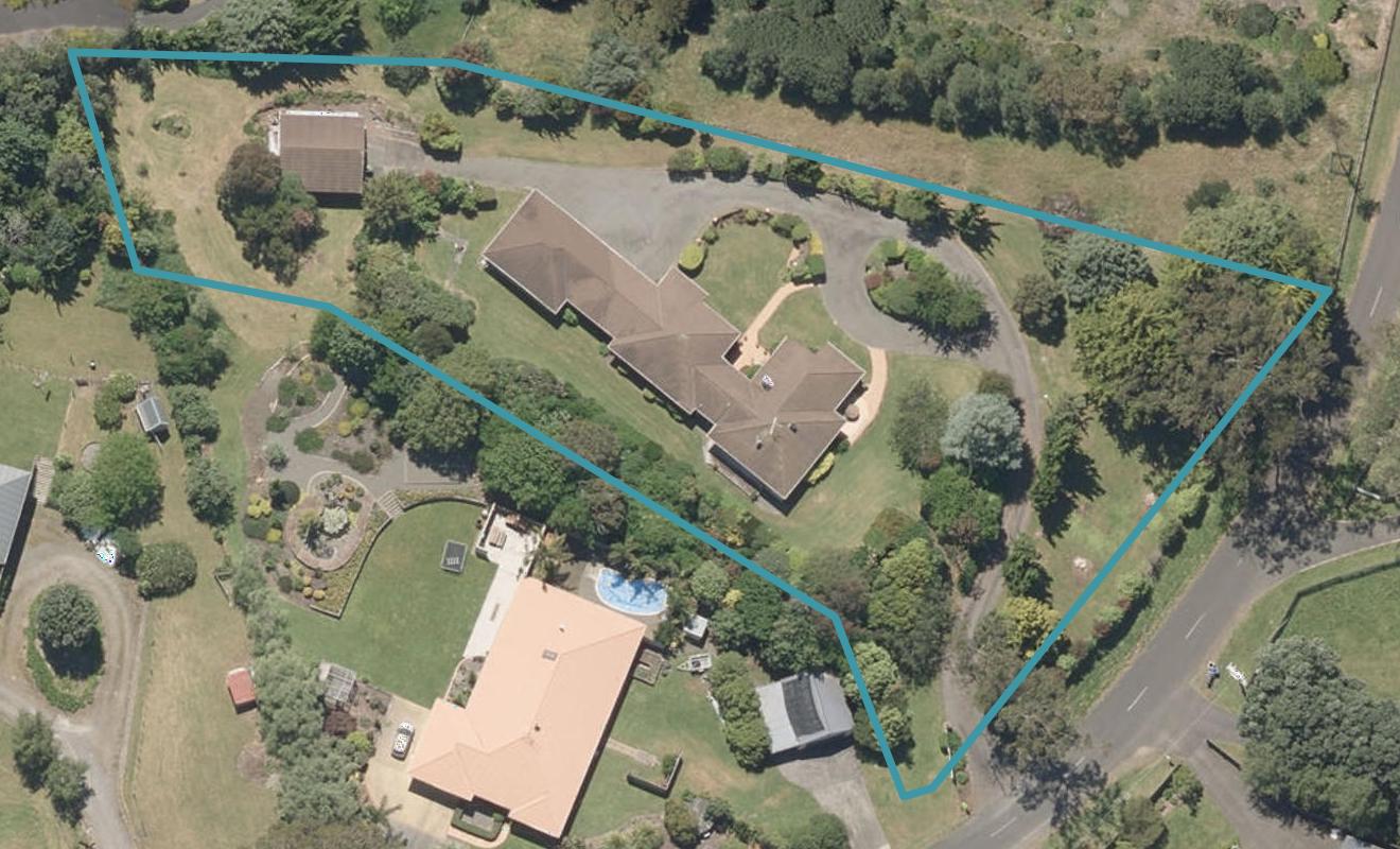 21 Pickwick Road, Otamatea, Whanganui - Carousel 1