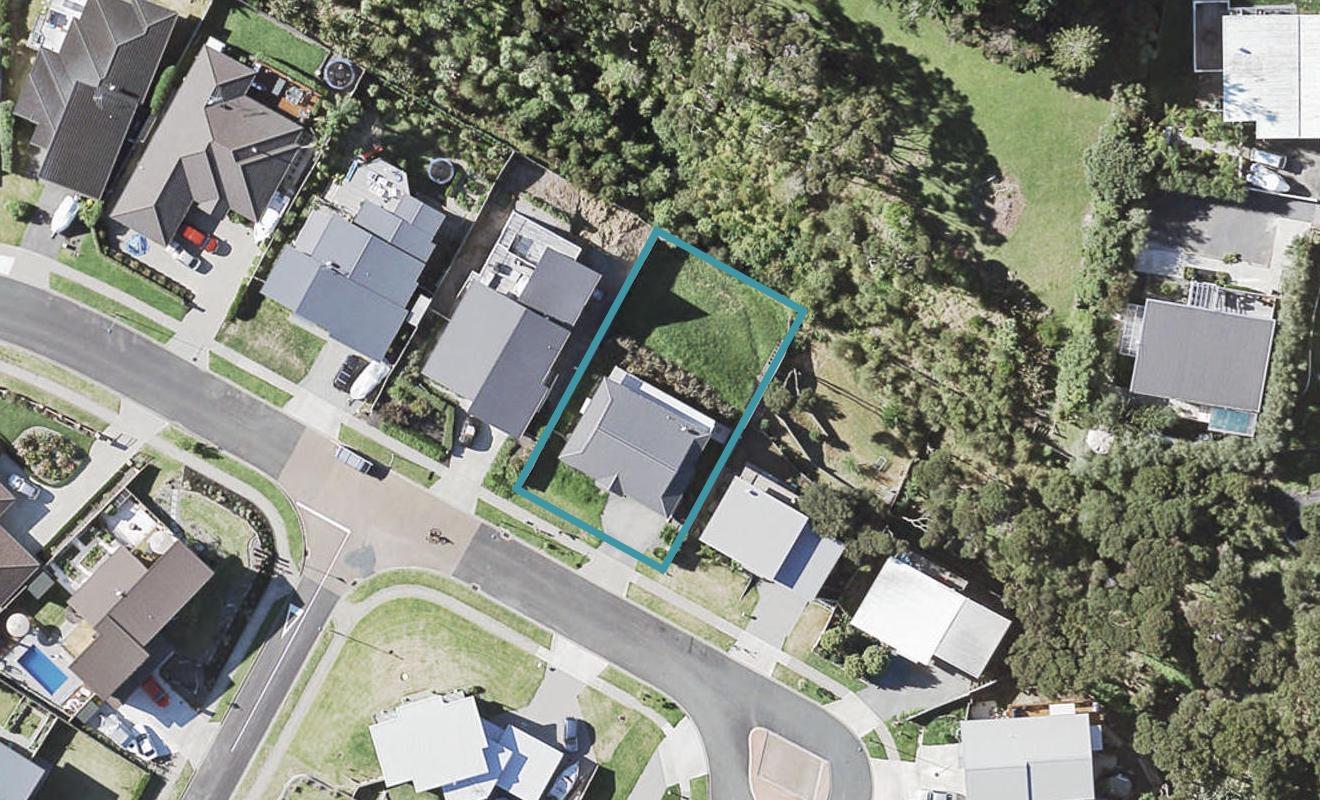 34 Te Puru Drive, Maraetai, Auckland - Carousel 1