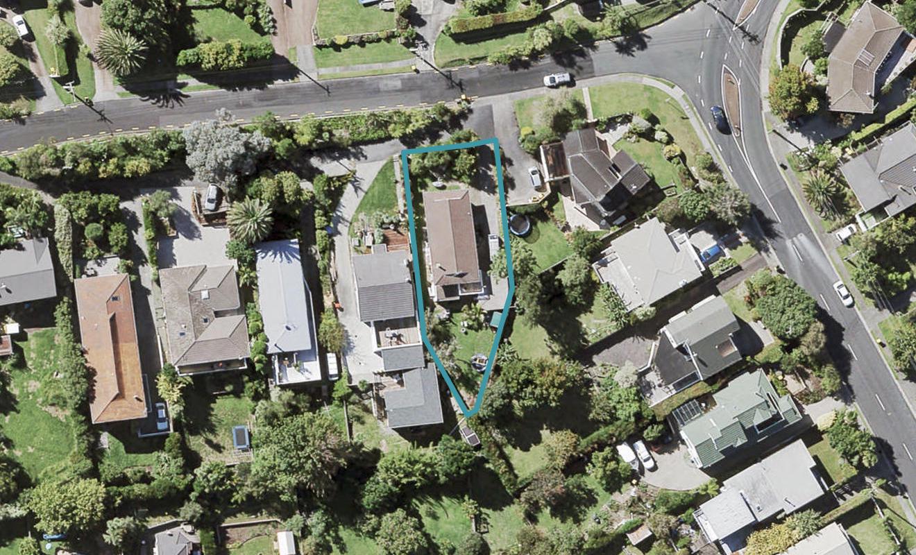 4 Jellicoe Road, Murrays Bay, Auckland - Carousel 1