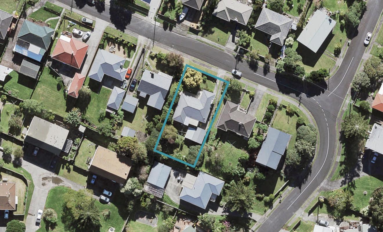 21 Kohekohe Street, New Lynn, Auckland - Carousel 1
