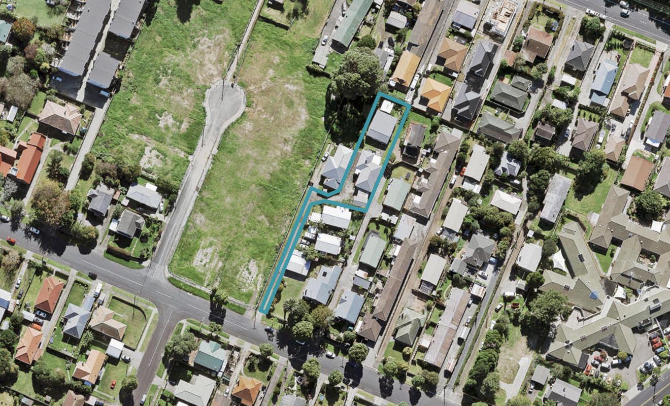 20 Islington Avenue, New Lynn, Auckland - Carousel 1
