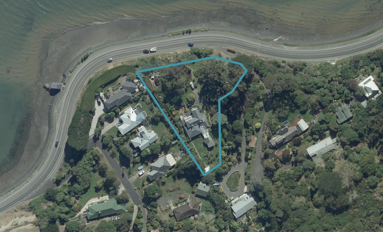 414 Portobello Road, Macandrew Bay, Dunedin - Carousel 1