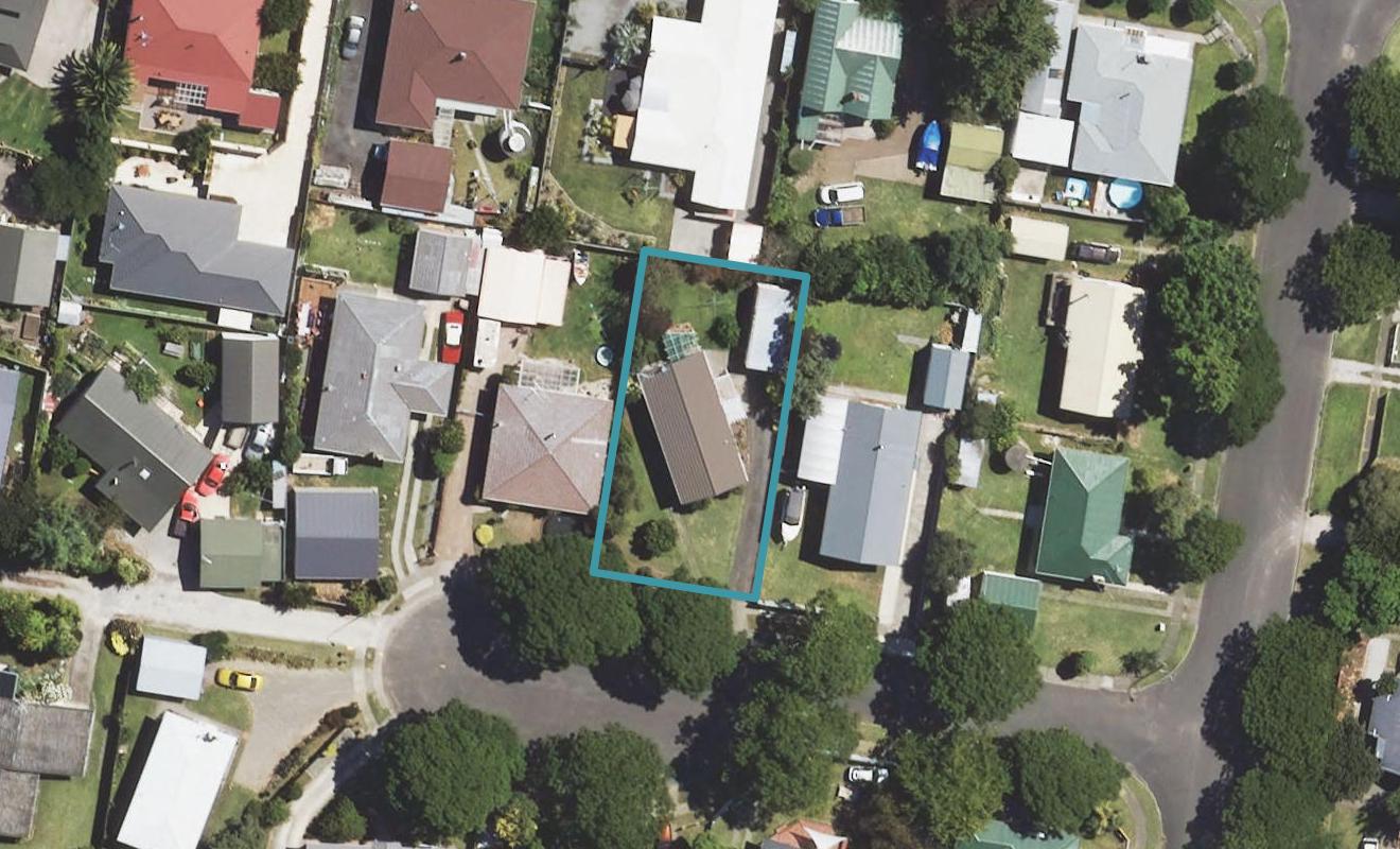 5 Clifton Place, Riverdale, Gisborne - Carousel 1