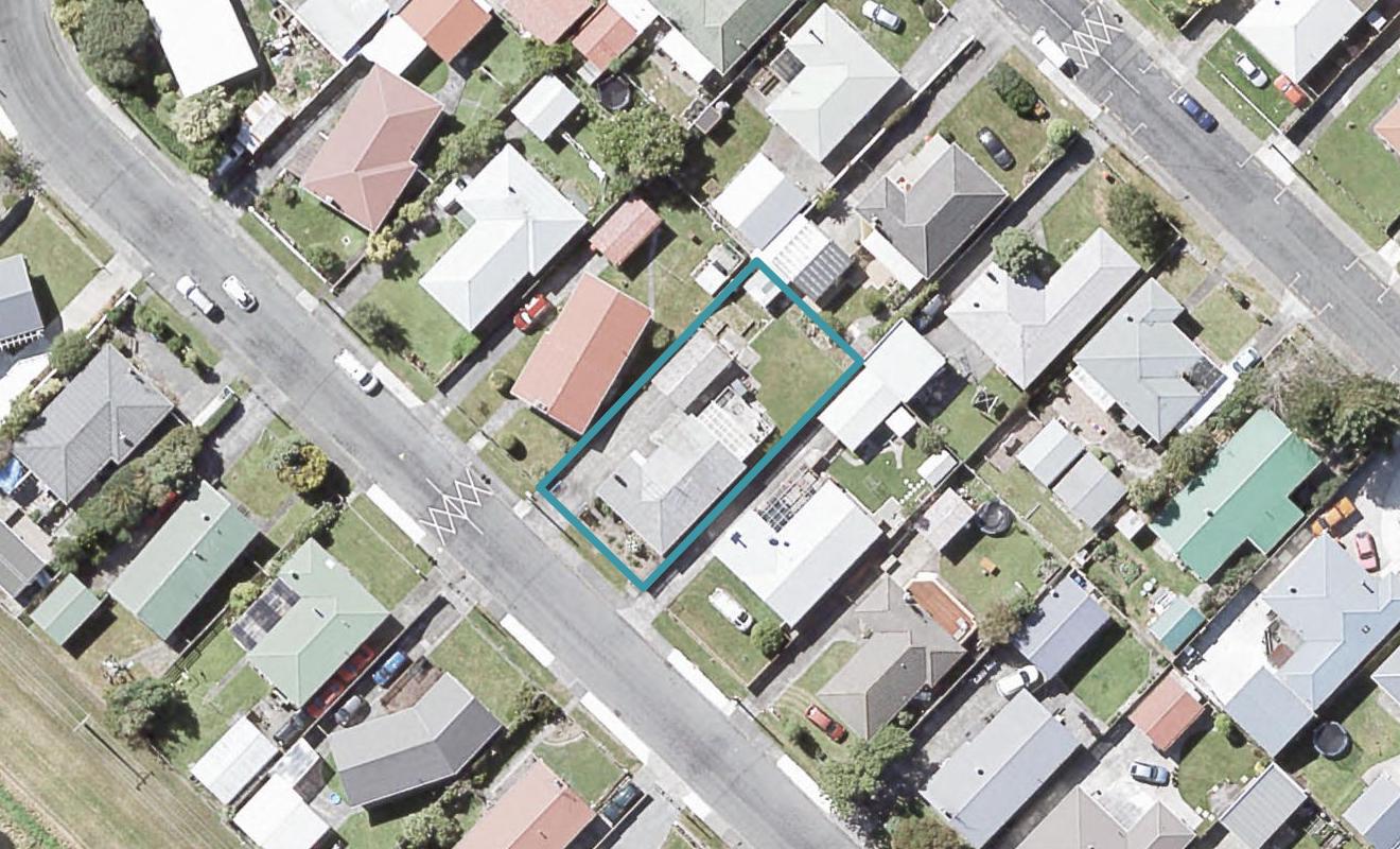 56 Karamu Crescent, Wainuiomata, Lower Hutt - Carousel 1