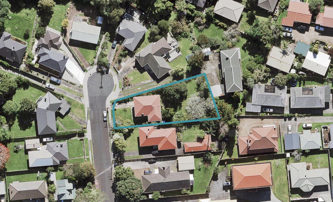 5 Waters Place, New Lynn, Auckland - Carousel 1