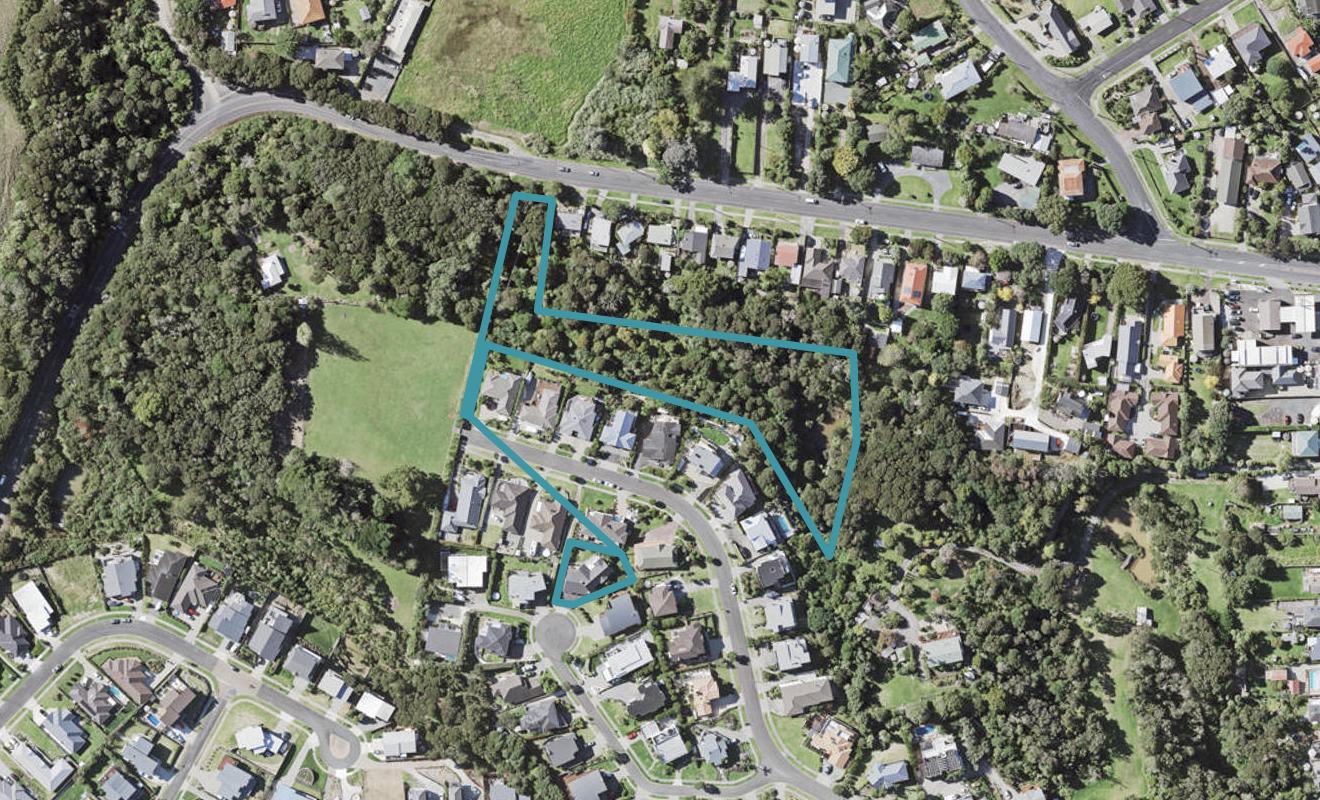 11 Crossland Place, Maraetai, Auckland - Carousel 1