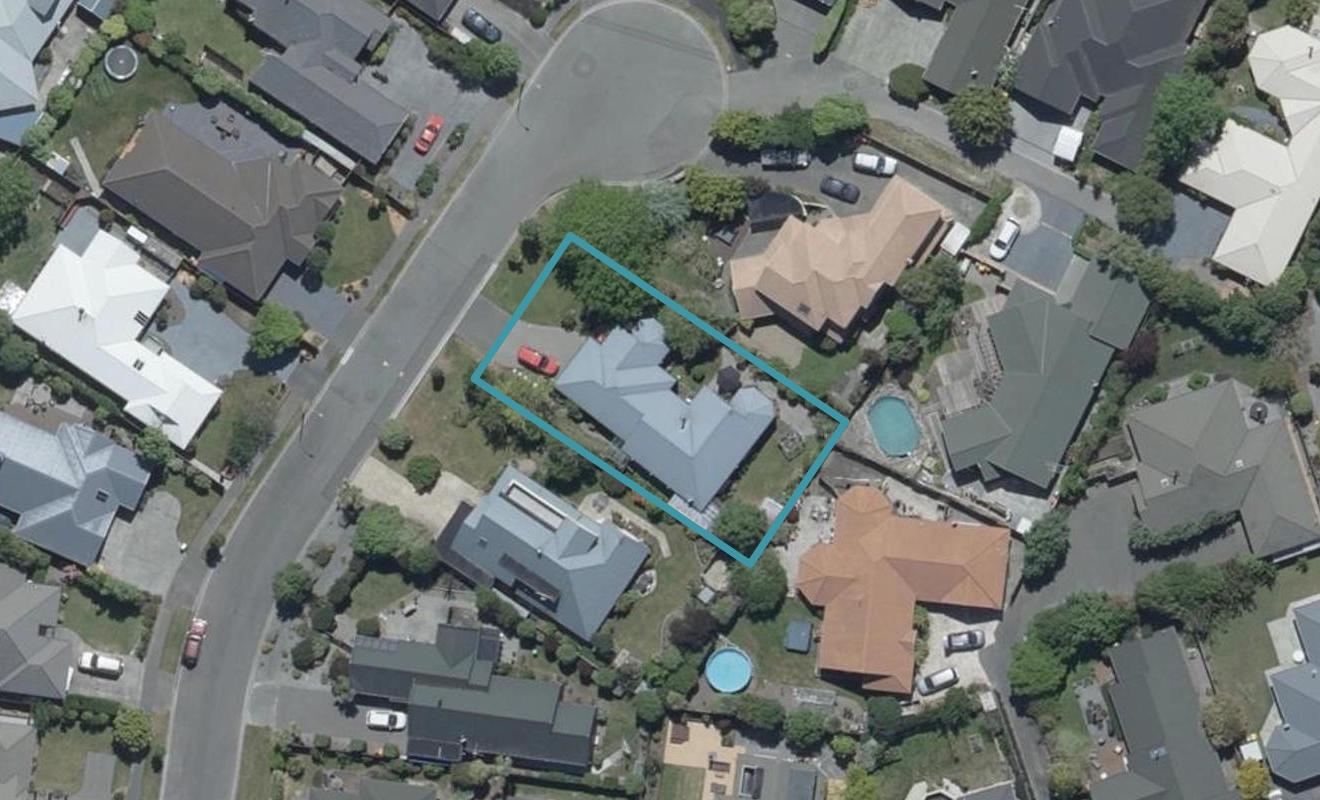 8 Flaxgrove Place, Parklands, Christchurch - Carousel 1