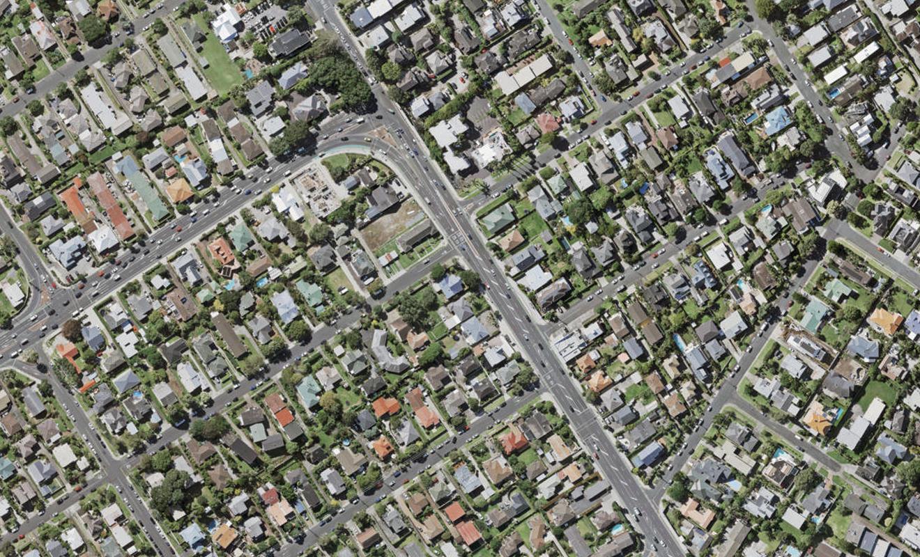 403 Lake Road, Takapuna, Auckland - Carousel 1