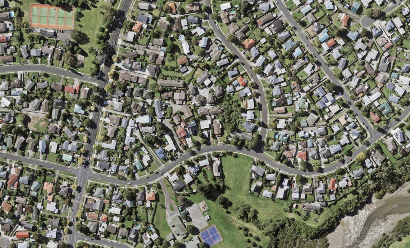 125 Ennis Avenue, Pakuranga Heights, Auckland - Carousel 1