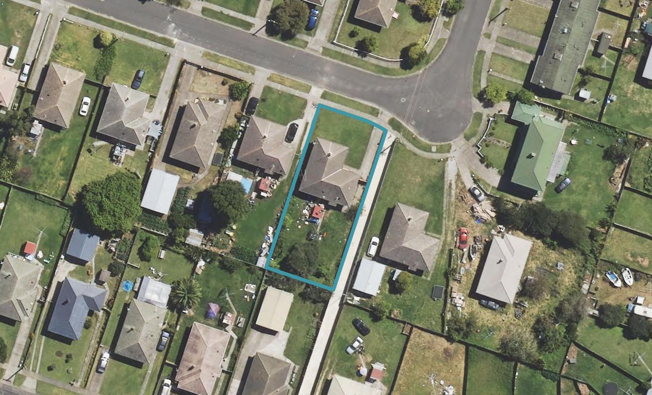 19 Belfast Crescent, Kaiti, Gisborne - Carousel 1