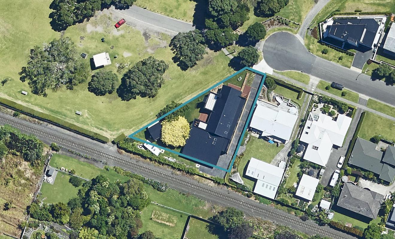 104 Kulim Avenue, Otumoetai, Tauranga - Carousel 1