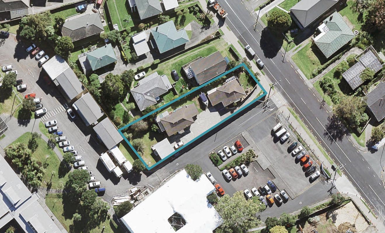 2/142 Birkdale Road, Birkdale, Auckland - Carousel 1