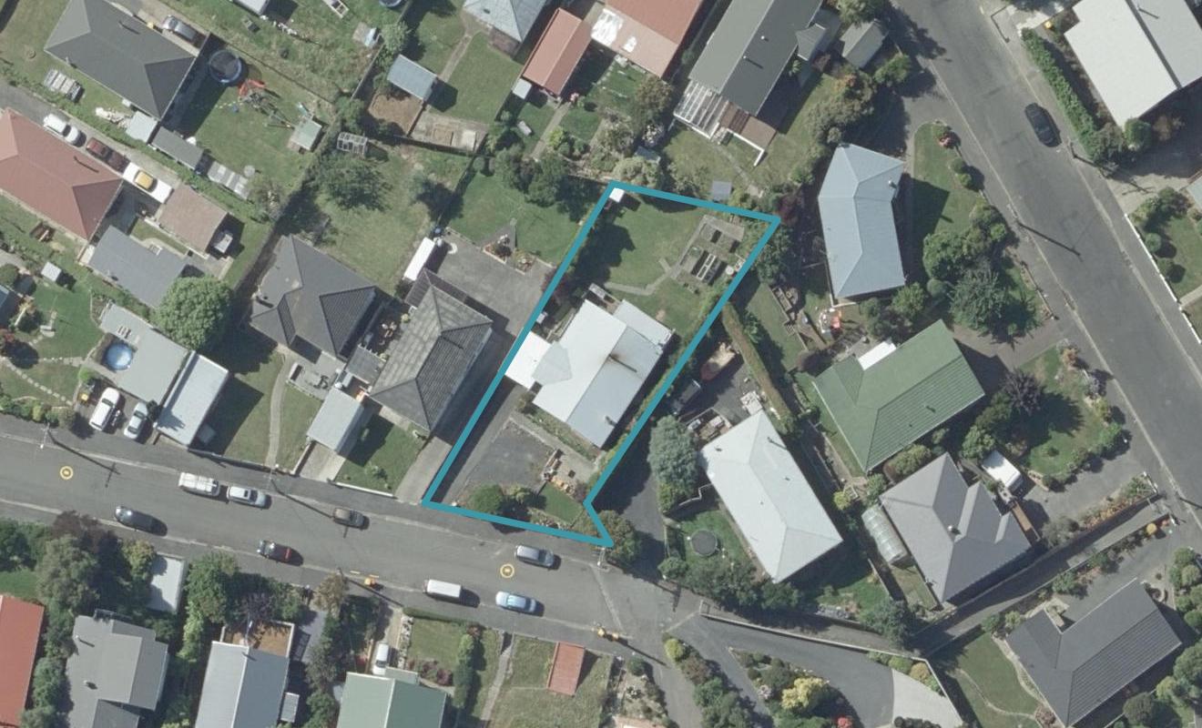 9 Traquair Street, Corstorphine, Dunedin - Carousel 1